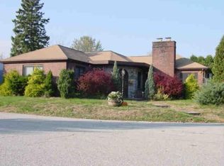 1 Loxley Dr, Johnston, RI 02919