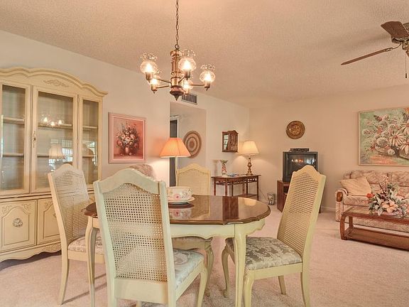 5th image of 5121 Lakefront Blvd APT C