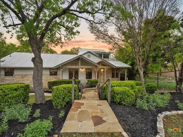 589 Forest Crst, Canyon Lake, TX 78133