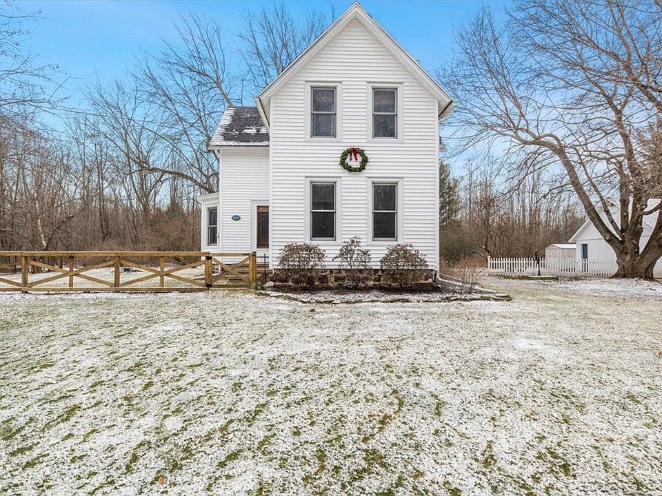 4434 New Rd, Williamson, NY 14589 Zillow