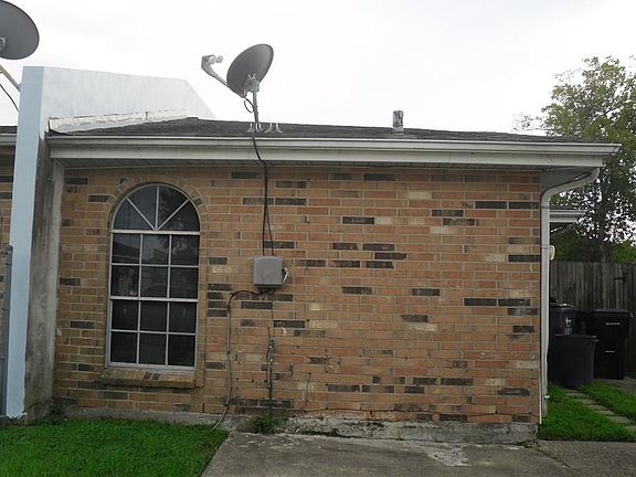 2nd image of 7820 Bass St