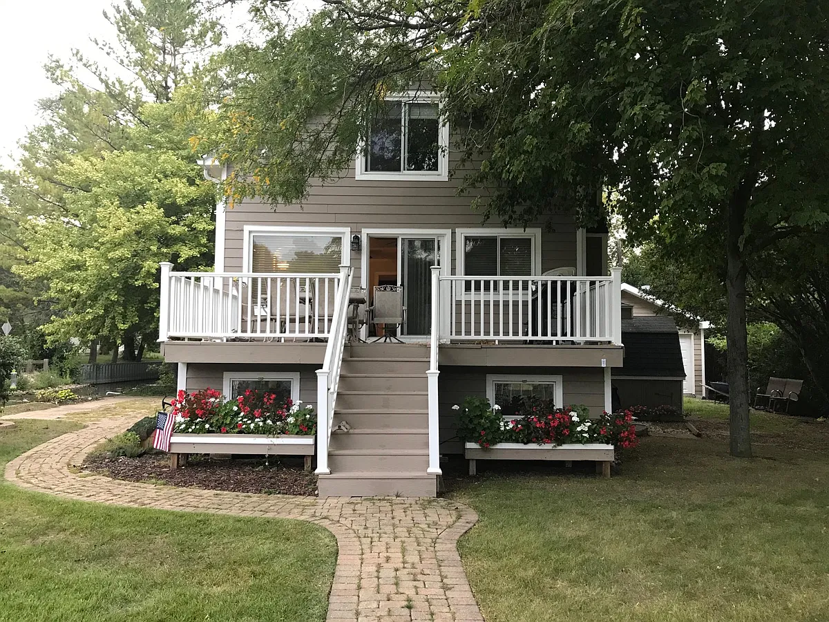 Side from the River. - 1575 Lowe Dr
