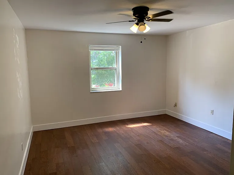 2355 Eldridge — Photo 48