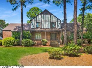 2353 Rolling Hill Rd, Fayetteville, NC 28304