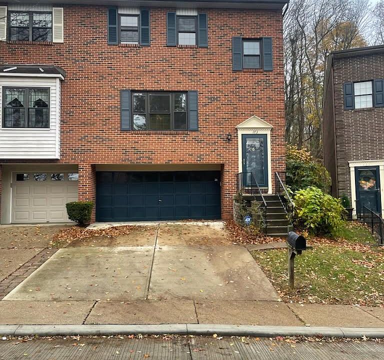 1st image of 173 London Towne Dr