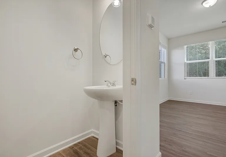 248 Grand Central Way — Photo 6