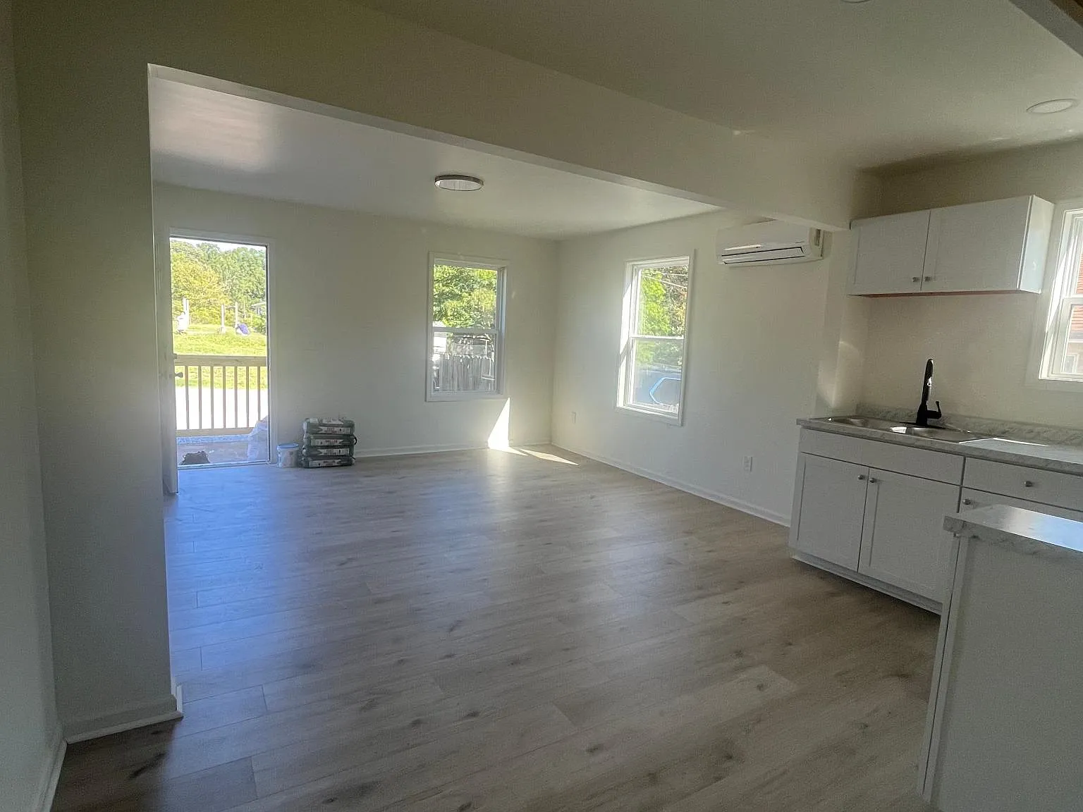 1 bed, 620 sqft, $1,200 — Photo 3