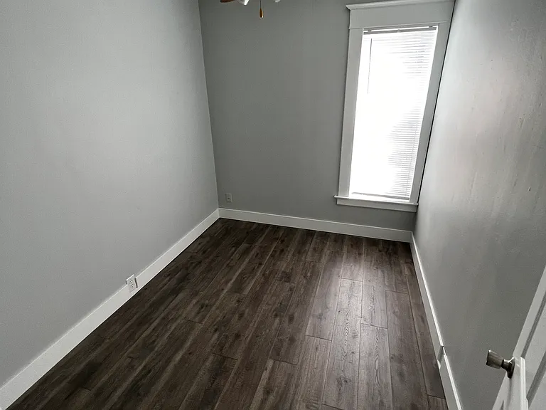 845 McReynolds Ave NW #2 — Photo 4