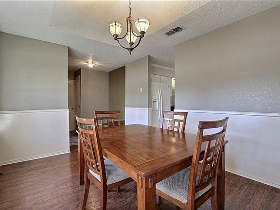 5th image of 7429 Emerywood Ln