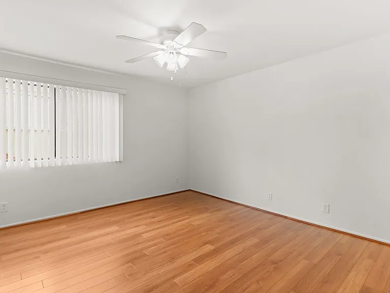 1619 S Bentley Ave #304 — Photo 9