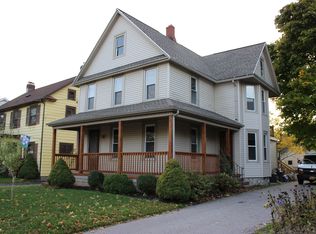 41 Lombardy St, Lancaster, NY 14086