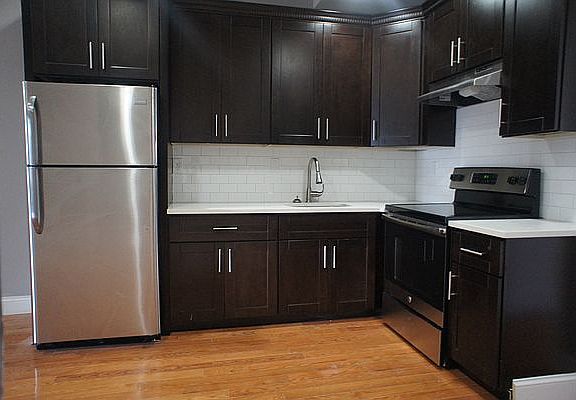 2nd image of 3124 Jerome Ave