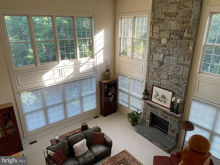 6915 Bonheim Ct — Photo 11