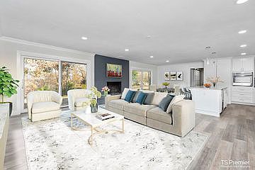 2nd image of 20450 Canary Dr