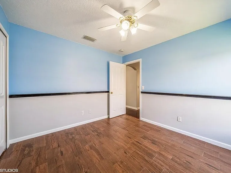 5493 NW Evanston Ave — Photo 9