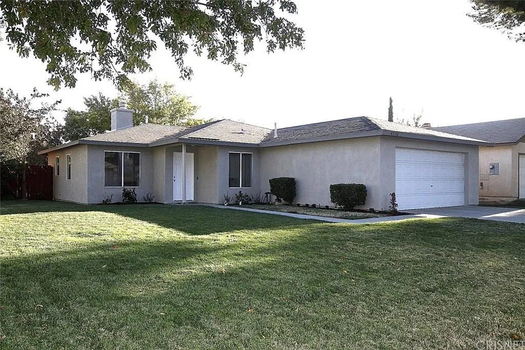Lemonwood Dr, Lancaster — Photo 1