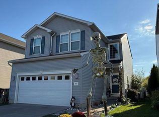 814 Bearing Ct, Amherst, OH 44001