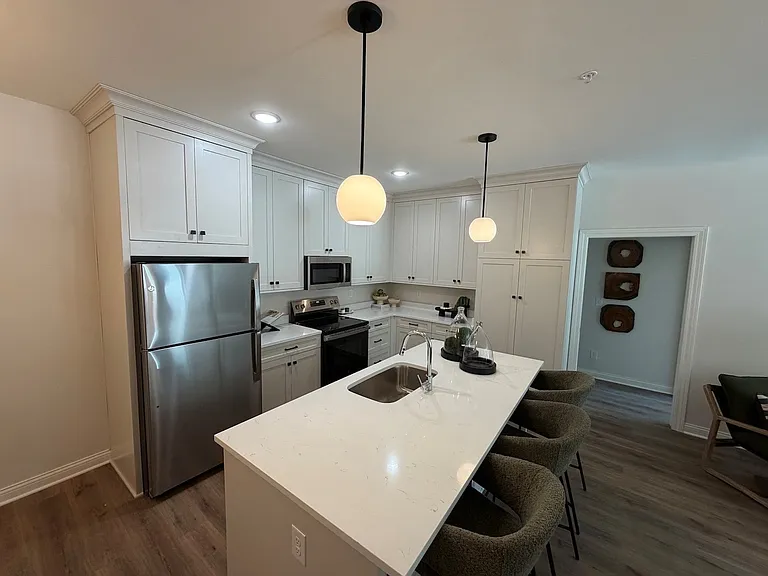 The Coop at River Road — Photo 6