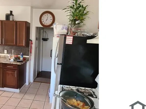 165 Lee Ave, Bridgeport, CT 06605