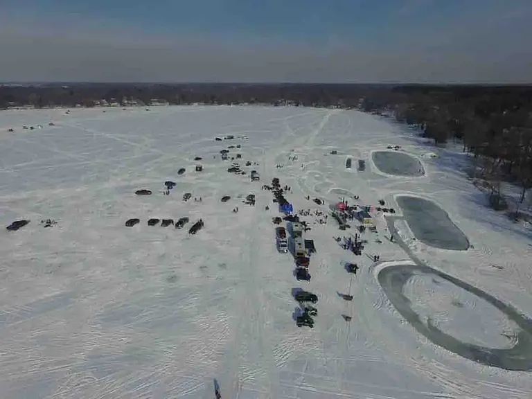 ice houses on the lake