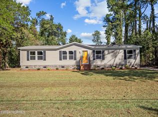 826 Chatham St, Newport, NC 28570