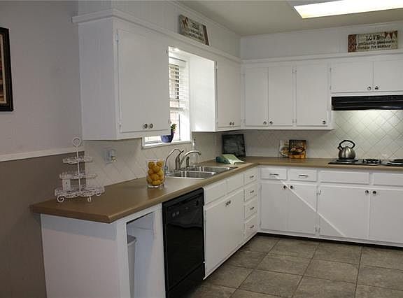 5th image of 1130 N Harbin Dr