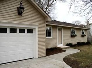 3388 Longview Ave, Rochester Hills, MI 48307