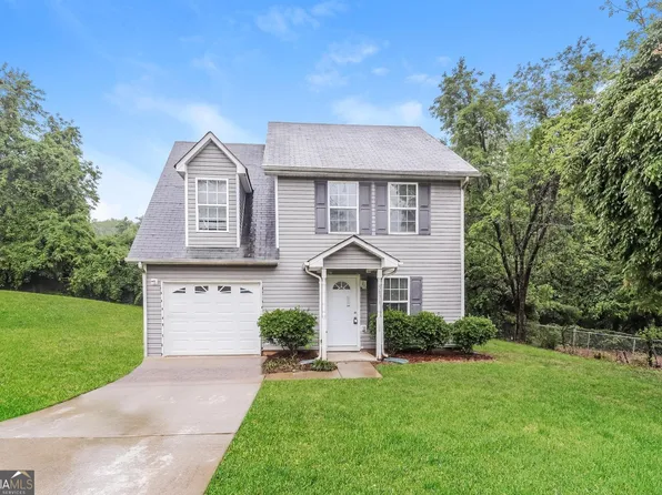 5174 Henderson Dr, Forest Park, GA 30297