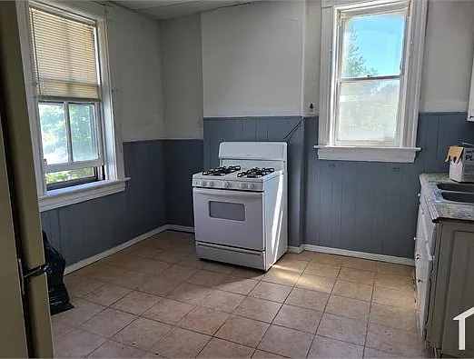4671 Elmbank Ave #B — Photo 4