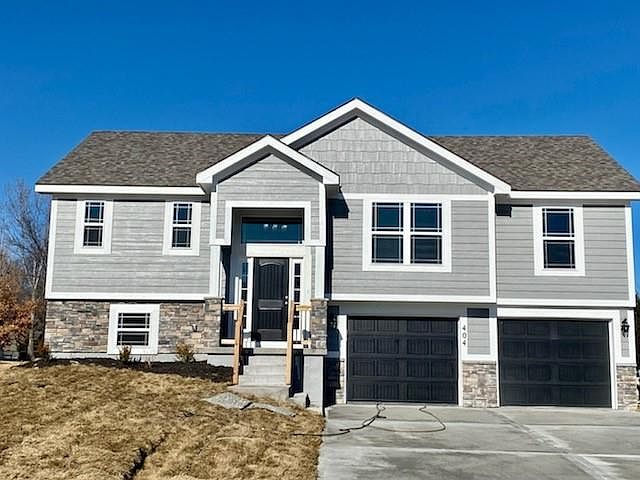 1st image of 465 Lilly Ln