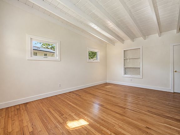 4th image of 760 Shelley Rd
