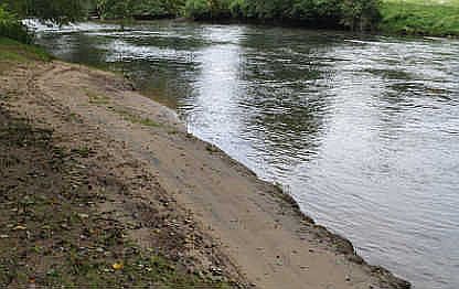 2nd image of 791 River Rd