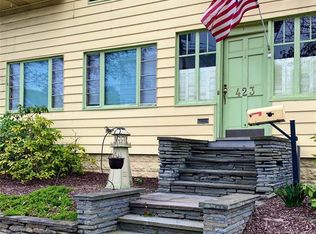 423 Roosevelt Ave, Endicott, NY 13760
