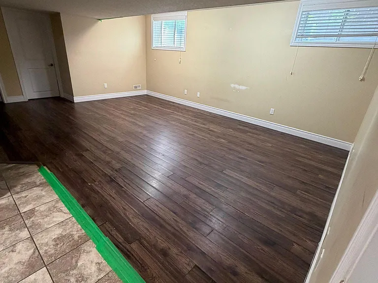 111 Dallan Dr — Photo 2