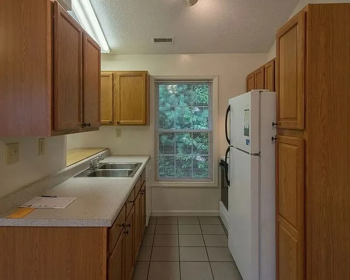 1794 Poplar Grove Rd — Photo 10