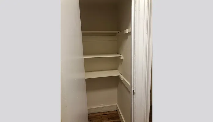 Rented by Elite NY Holdings | media 16