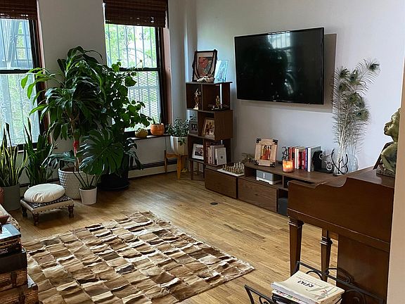 3rd image of 47 Clinton Ave #3