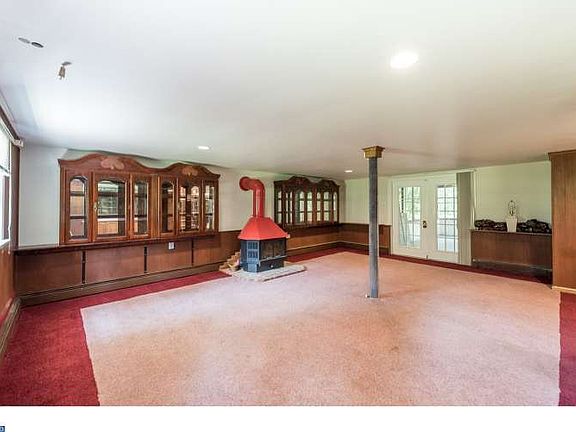 5th image of 1357 Piedmont Dr