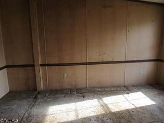 3rd image of 375 Marshall Johnson Rd