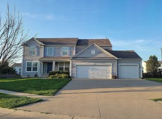 23708 W 94th Ter, Shawnee, KS 66227