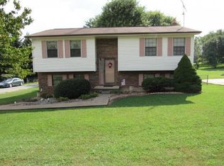130 Hopeville Ave, Greeneville, TN 37745