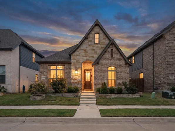 9364 Sunrise Trl, Fort Worth, TX 76118