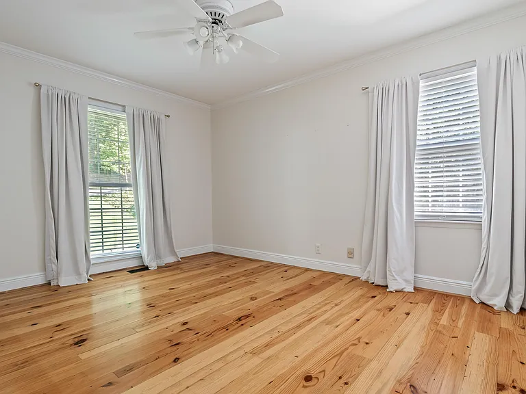 3708 Northcote Dr — Photo 24