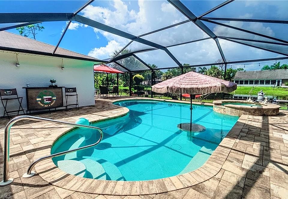 1st image of 11631 Red Hibiscus Dr