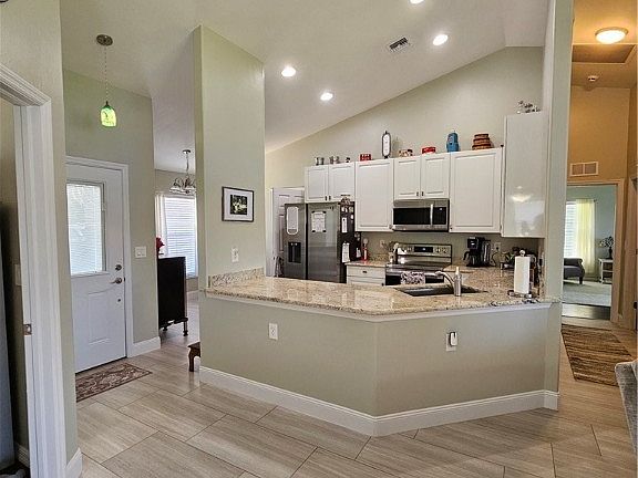4th image of 13880 White Gardenia Way