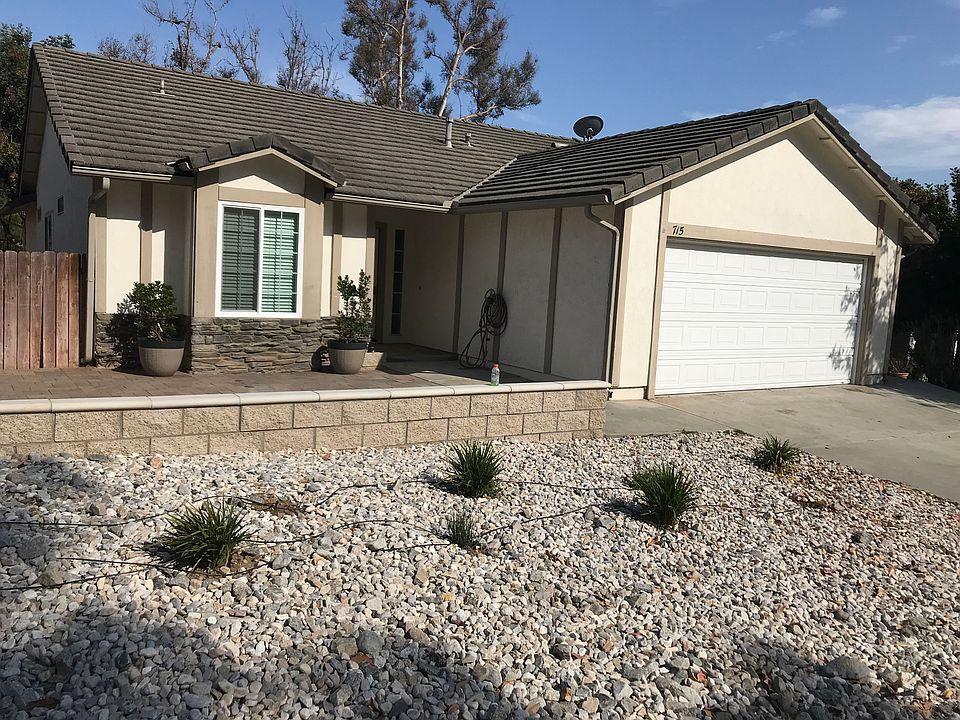 1st image of 715 Dane Dr