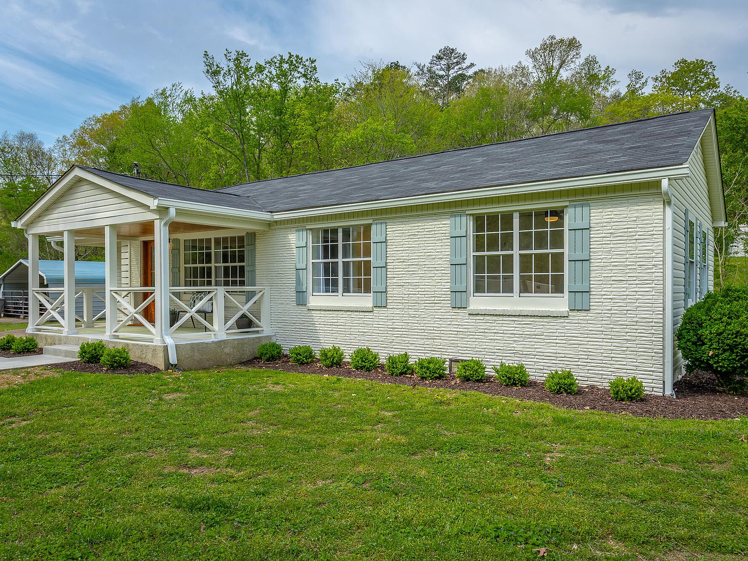 9039 Dallas Hollow Rd, Soddy Daisy, TN 37379 | Zillow