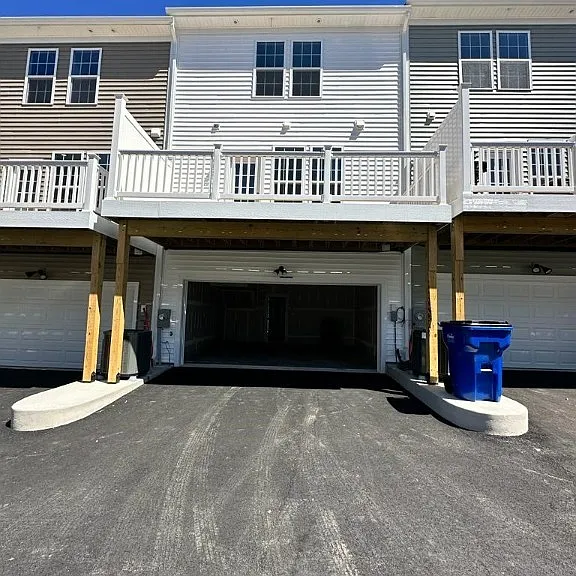 6996 Leire Ln — Photo 2