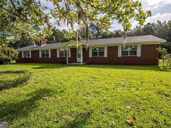 2nd image of 1597 Dairy Rd