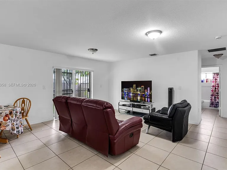 13155 SW 268th St — Photo 6